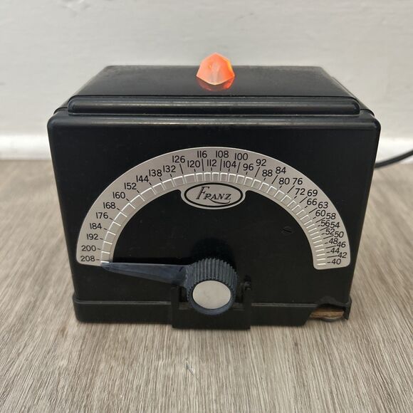 Franz Electric Metronome LM-FB-4 Light Sound Silent Tested Working Bakelite READ - Picture 1 of 8